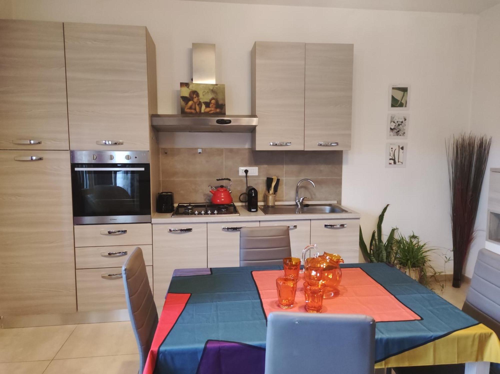 nuovo e confortevole appartamento con giardino Olbia Esterno foto