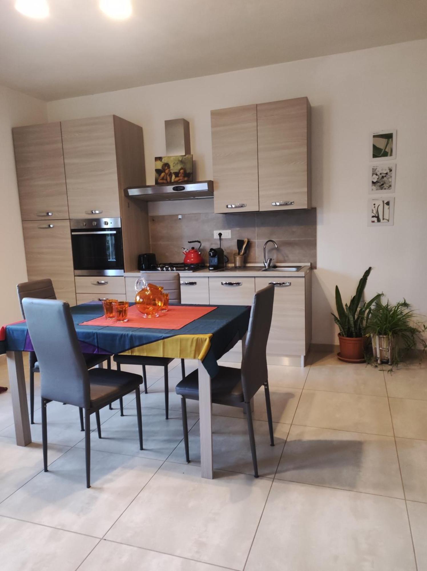 nuovo e confortevole appartamento con giardino Olbia Esterno foto