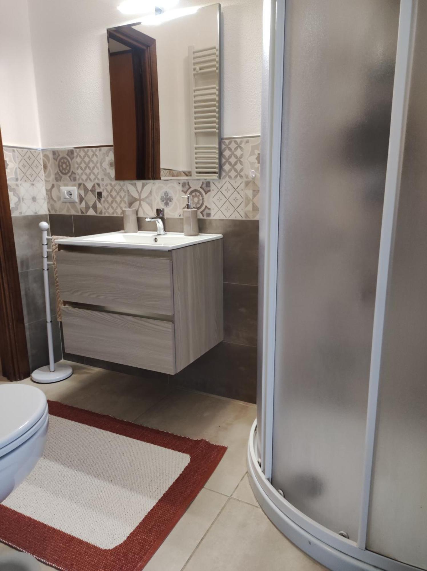nuovo e confortevole appartamento con giardino Olbia Esterno foto